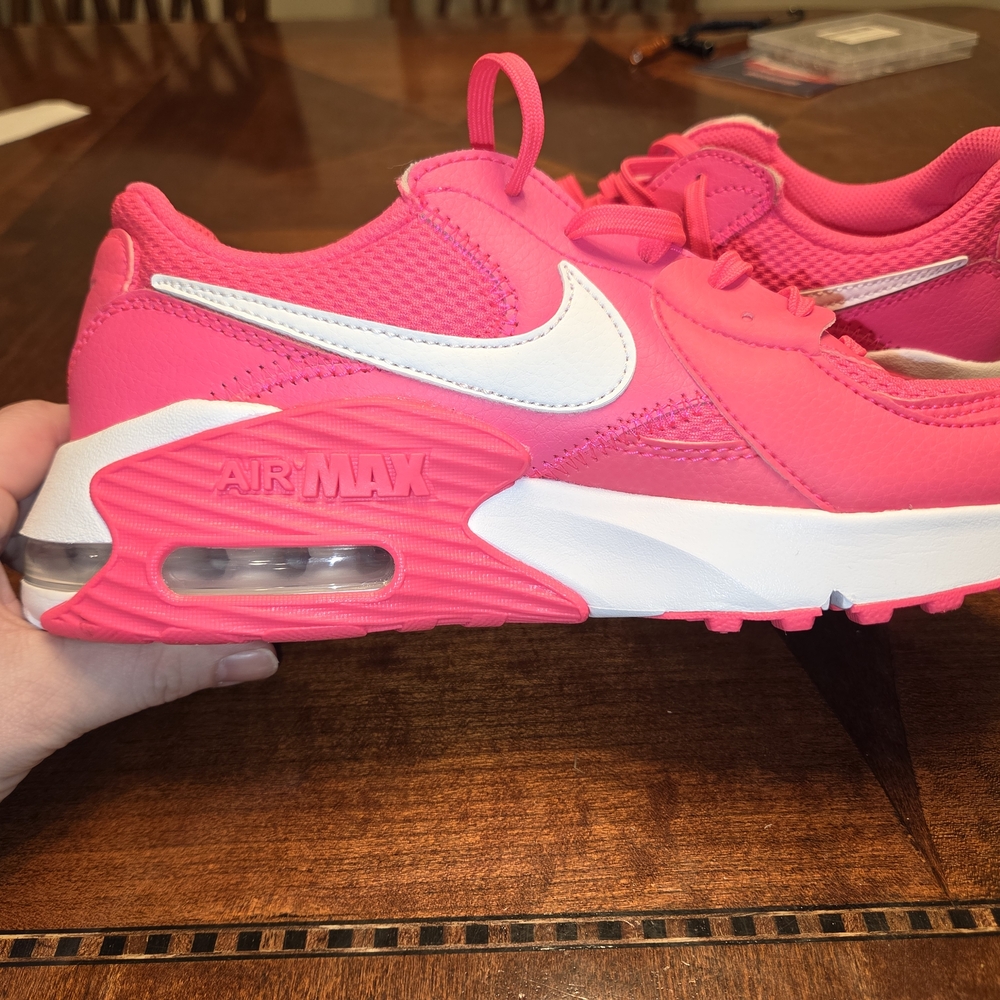 Nike Air Max Fuchsia and White Sneakers - Picture 4 of 11
